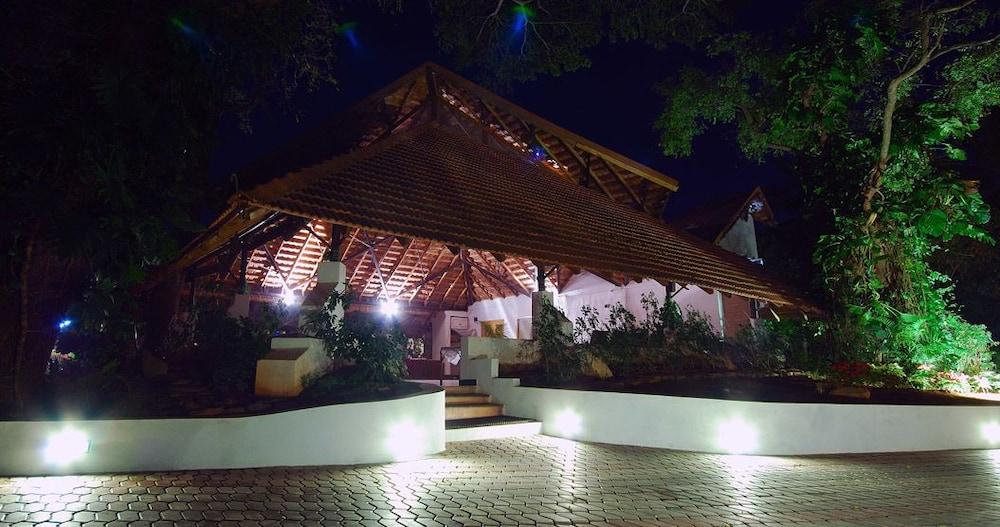 The Windflower Resort & Spa, Mysore Eksteriør bilde