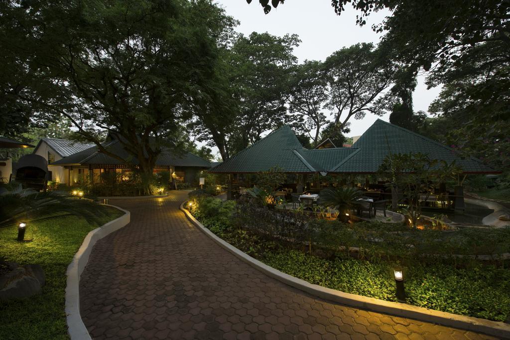 The Windflower Resort & Spa, Mysore Eksteriør bilde